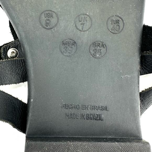 Seychelles Flat Sandal Size 9 Black Leather Thong-Toe T-Strap Flip Flop Padded - Picture 7 of 9